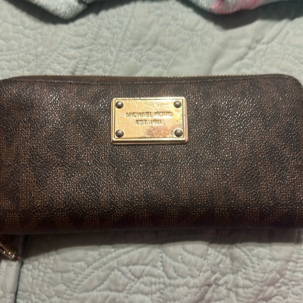 Michael Kors wallet
